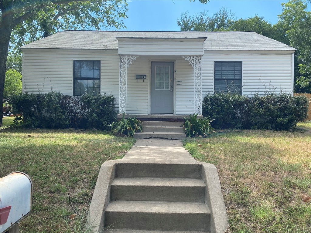 801 NW 5th Avenue Mineral Wells TX 76067