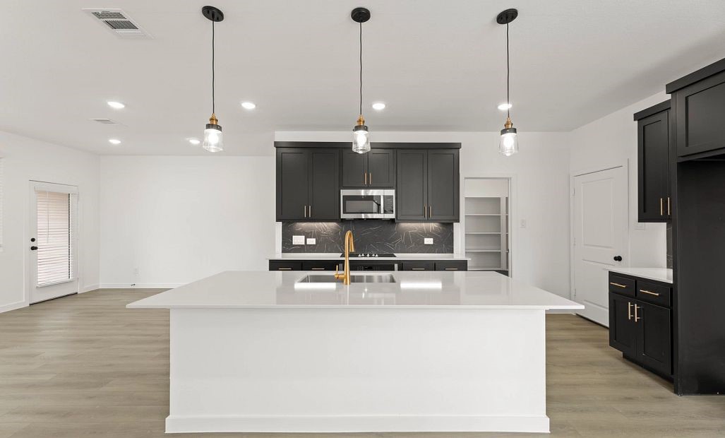 6906 Mission Tejas Drive Dallas TX 75228