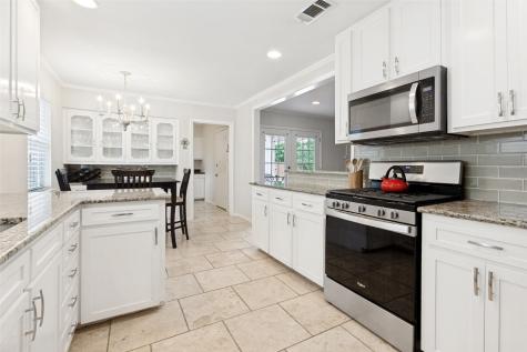 6935 Kingsbury Drive Dallas TX 75231