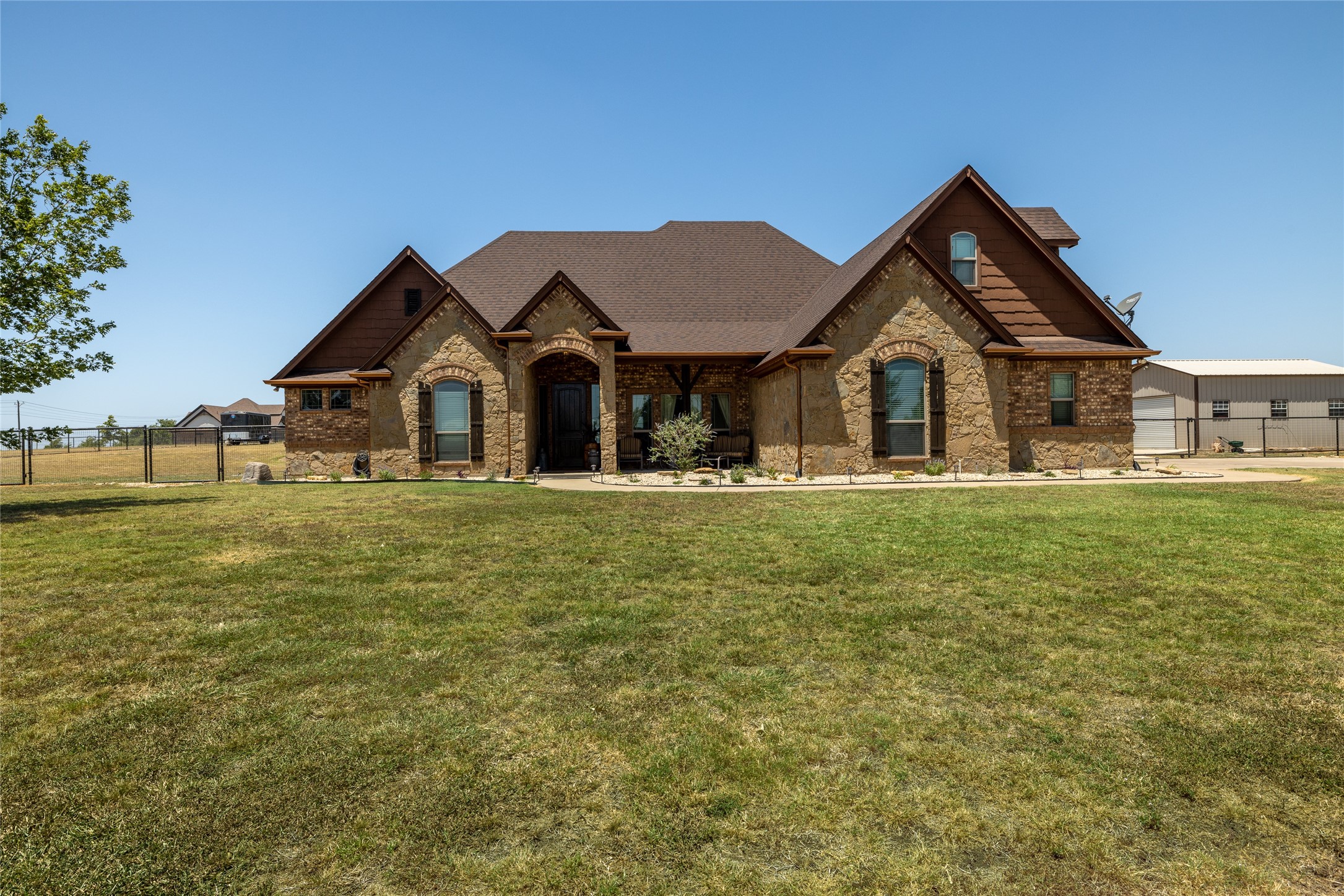 7709 County Road 1231a Godley TX 76044