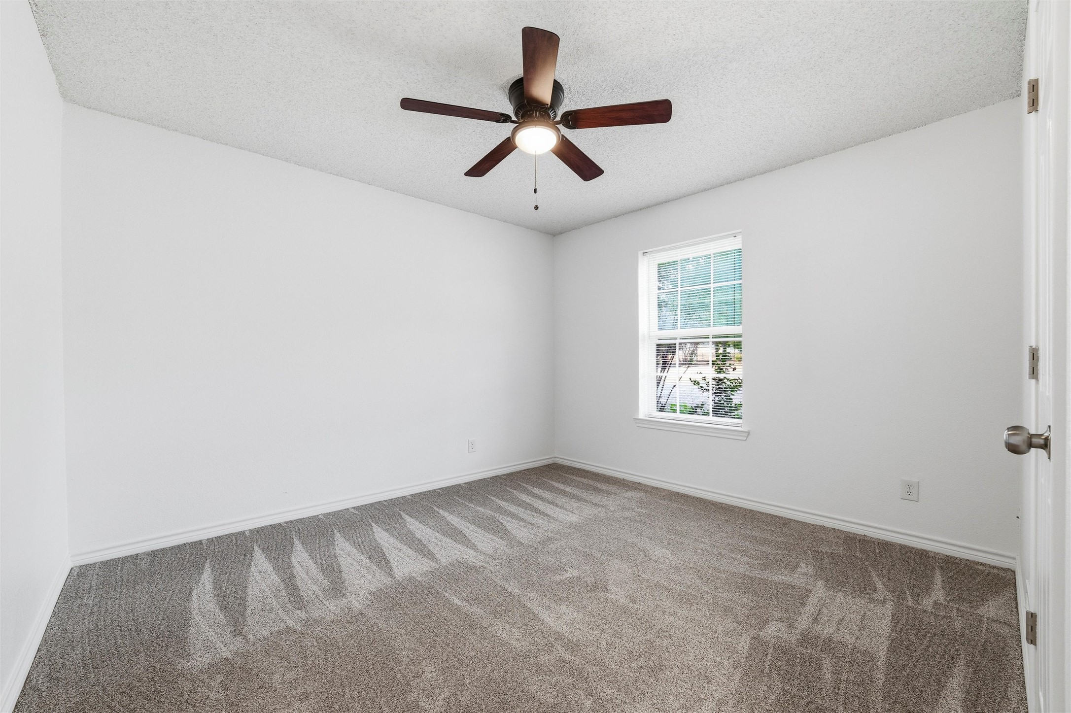 5030 Diamond Creek Drive Midlothian TX 76065