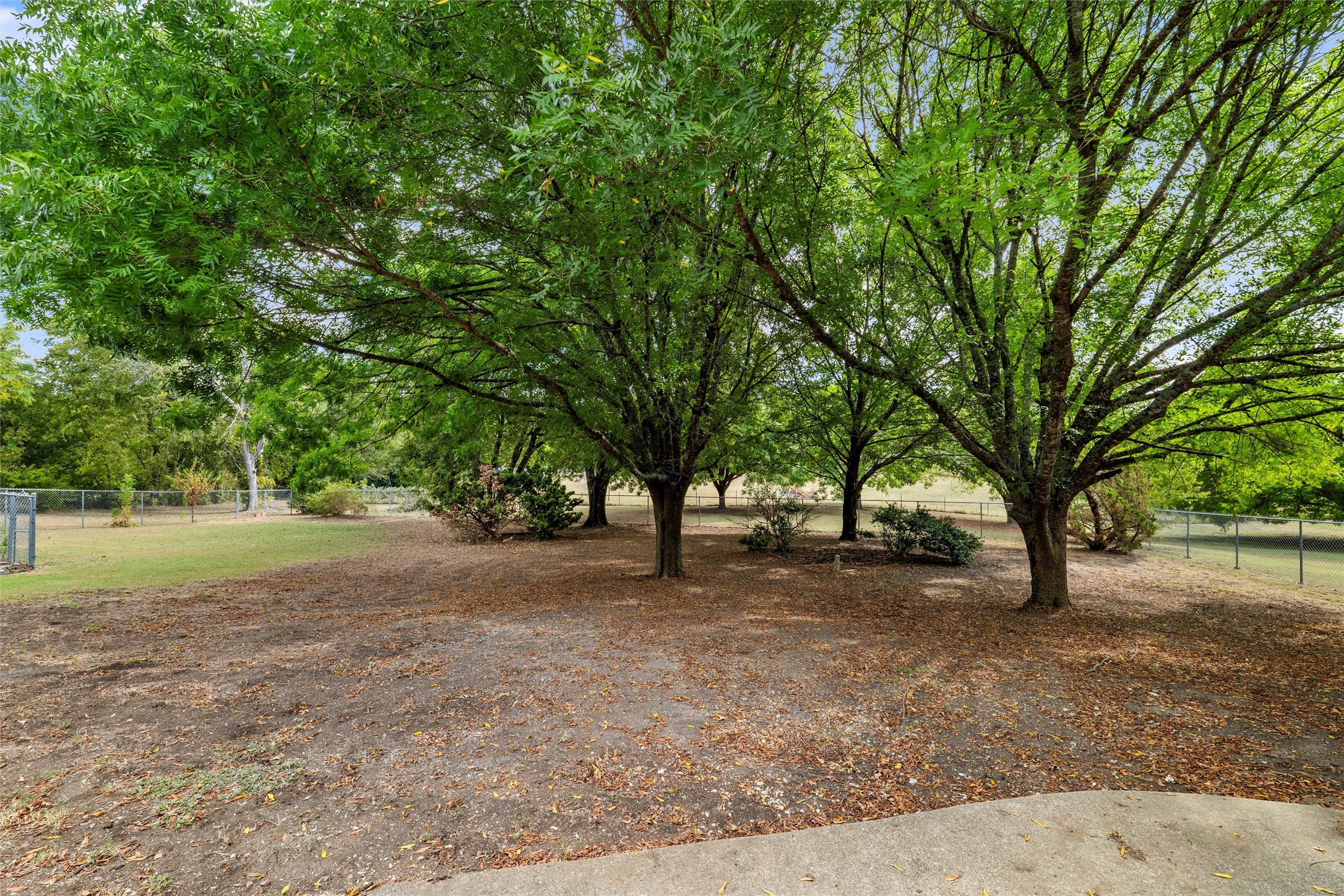 5030 Diamond Creek Drive Midlothian TX 76065