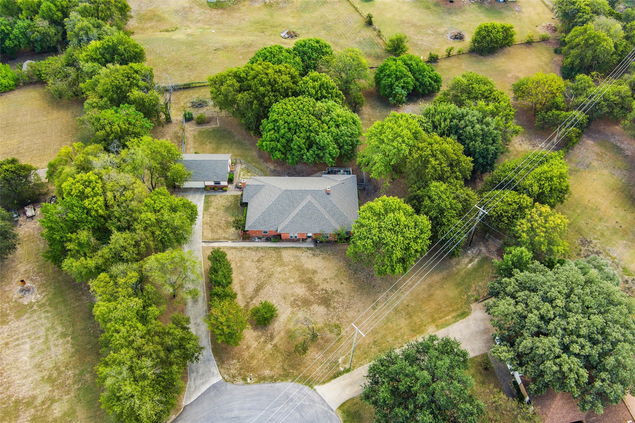 5030 Diamond Creek Drive Midlothian TX 76065