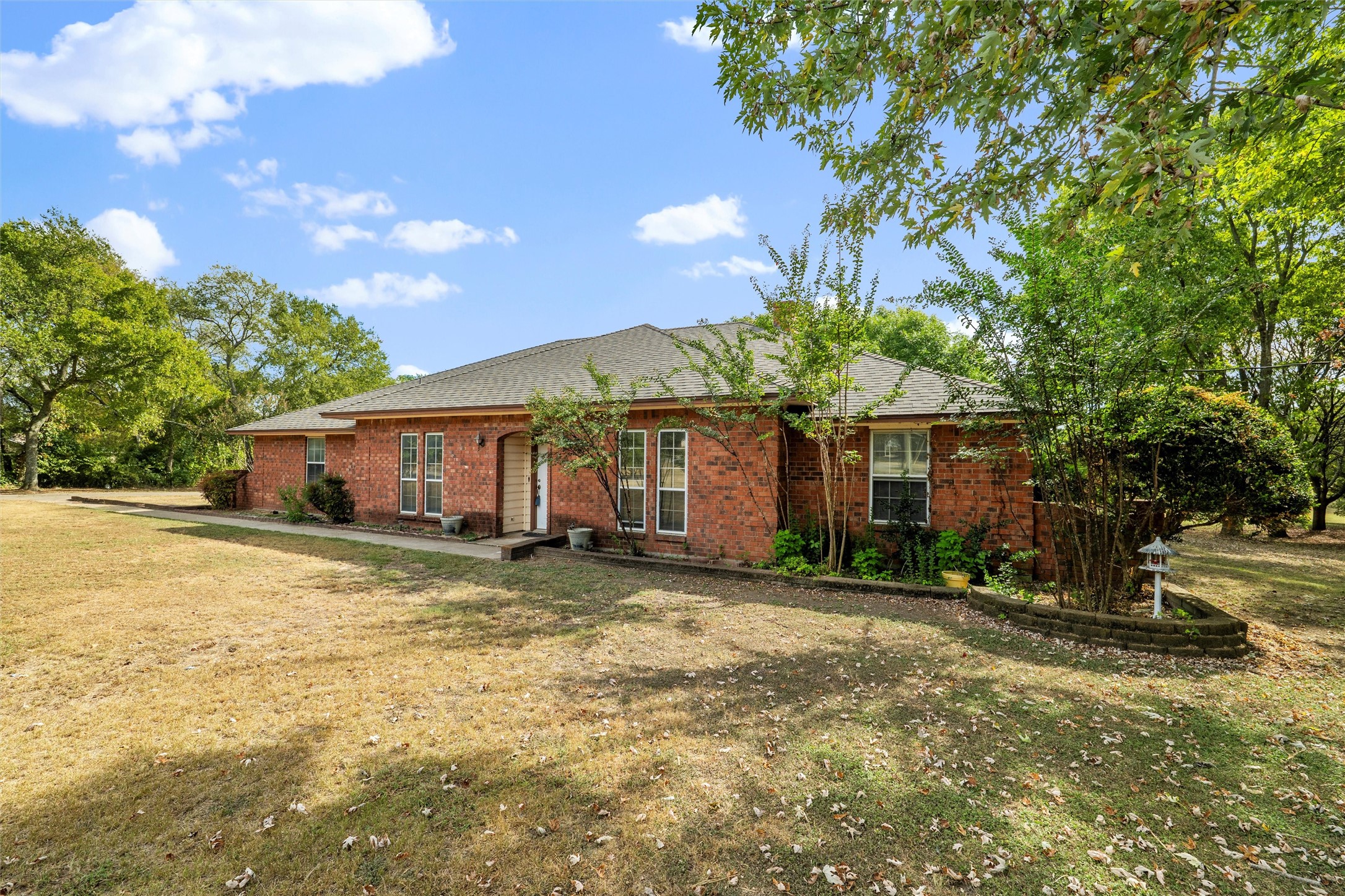 5030 Diamond Creek Drive Midlothian TX 76065
