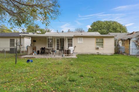 1905 Bell Street Waco TX 76711