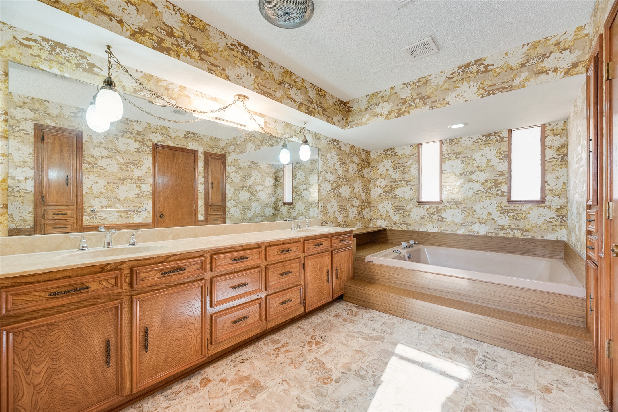 1106 Pittsburg Landing Richardson TX 75080