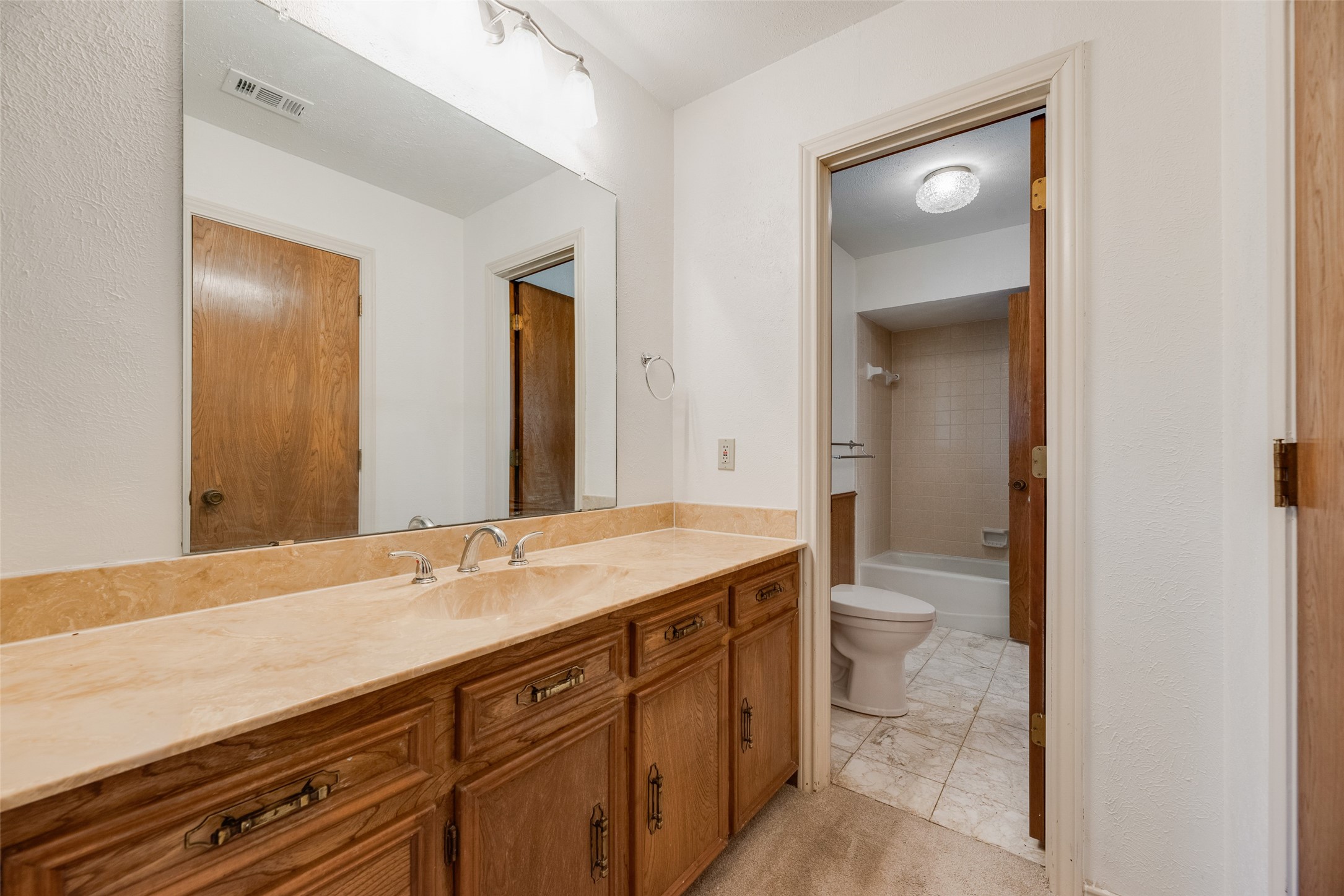 1106 Pittsburg Landing Richardson TX 75080