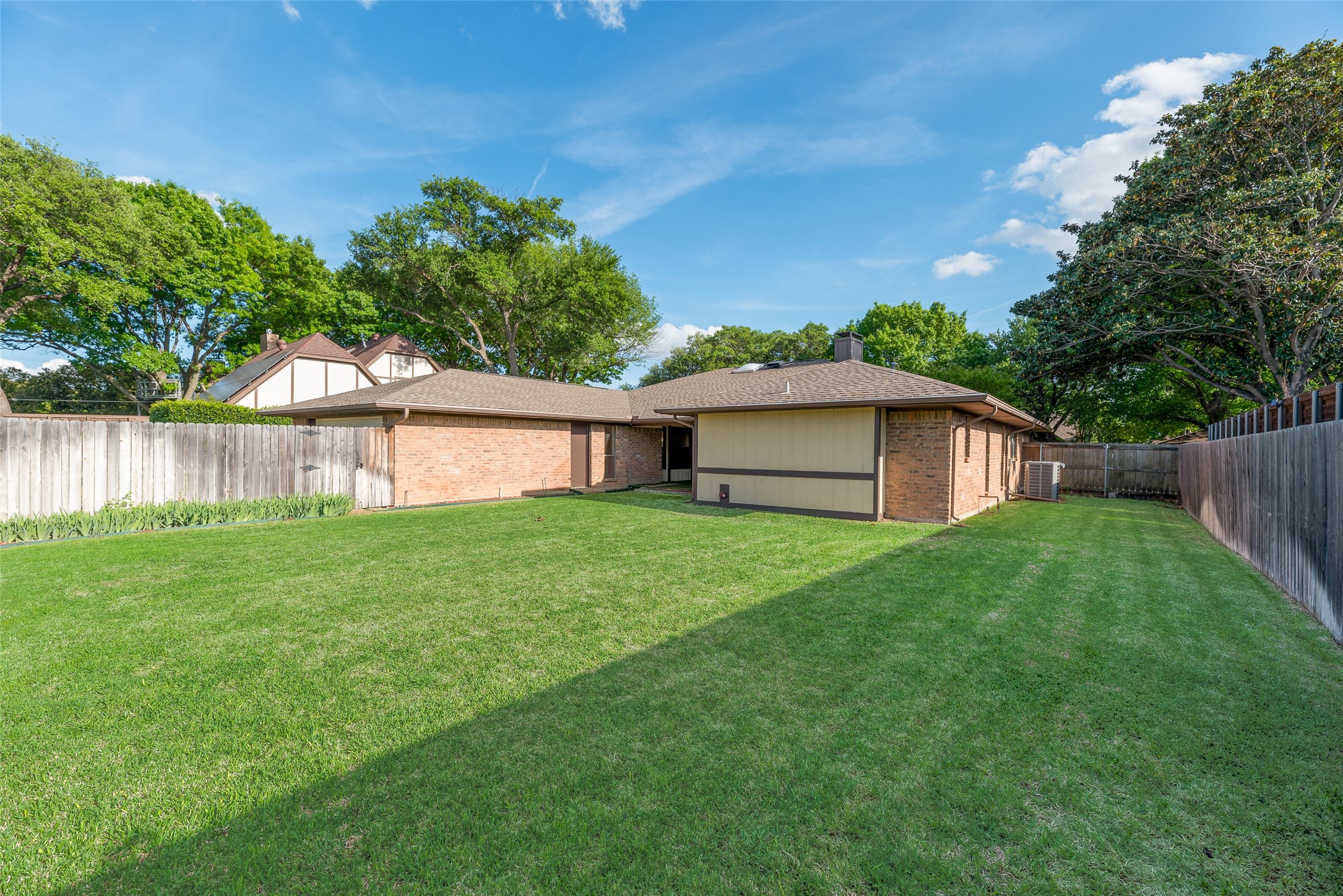1106 Pittsburg Landing Richardson TX 75080