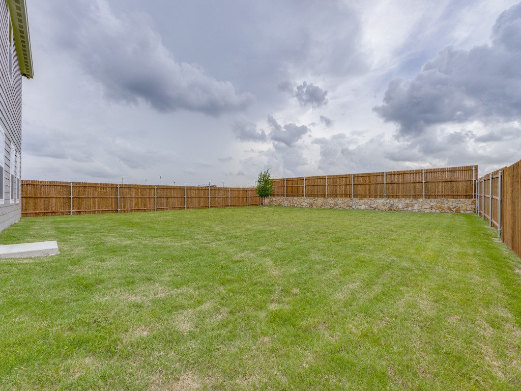 2406 Stonebriar Lane Sherman TX 75092