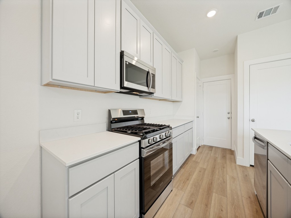 2406 Stonebriar Lane Sherman TX 75092