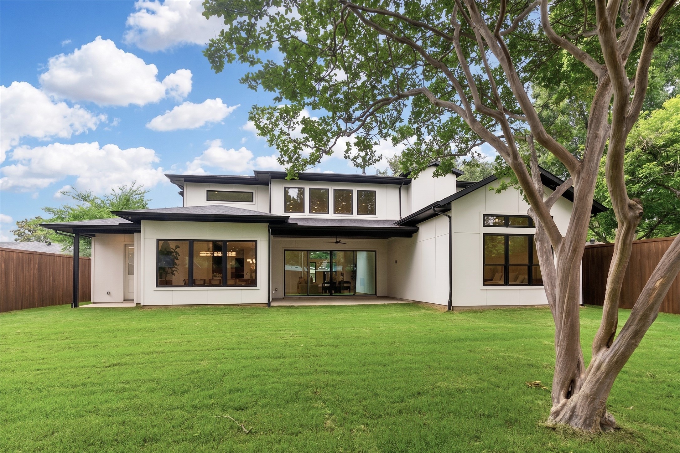 3452 Timberview Road Dallas TX 75229