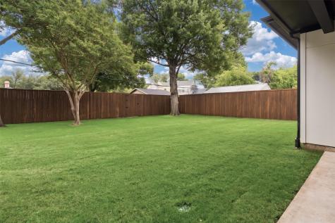 3452 Timberview Road Dallas TX 75229