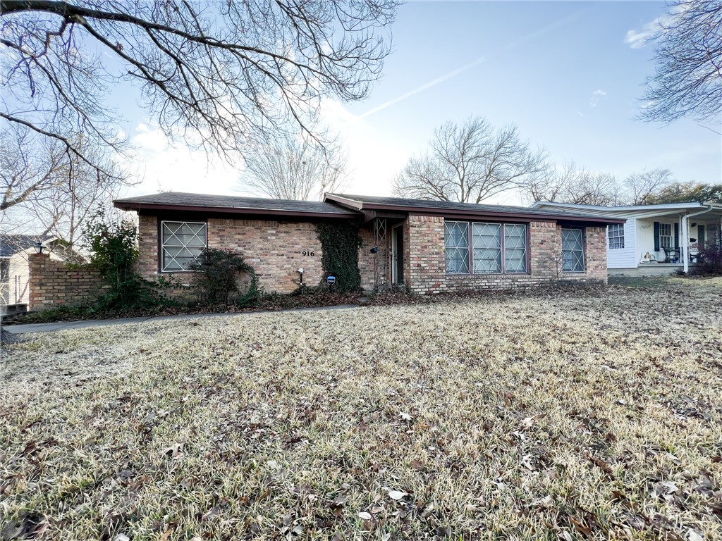 916 N 43rd Street Waco TX 76710