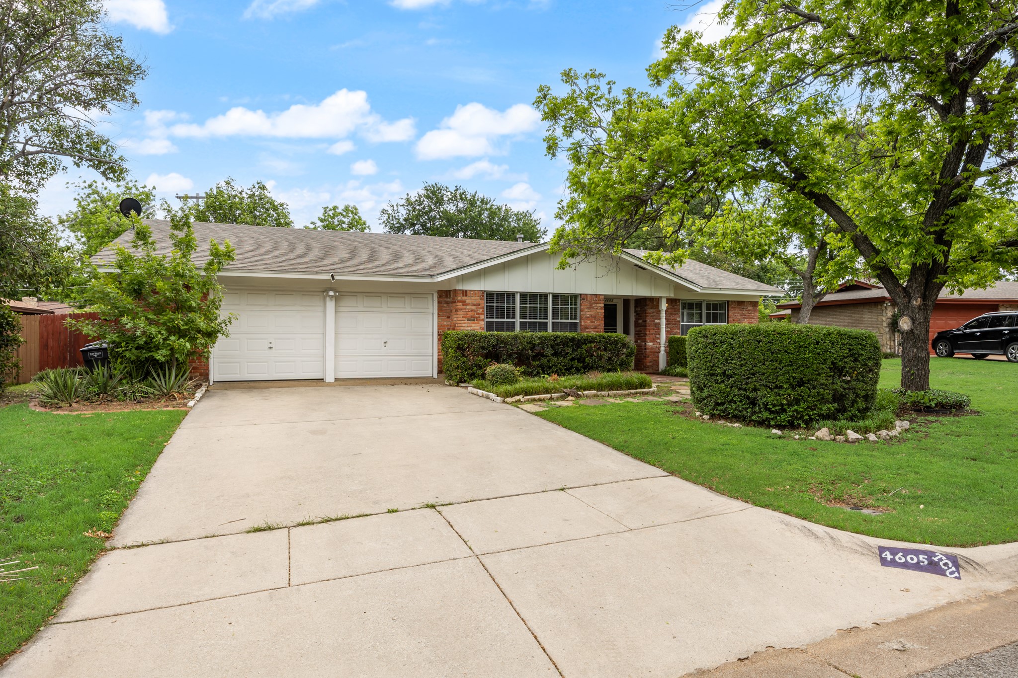 4605 Avoca Street Fort Worth TX 76132