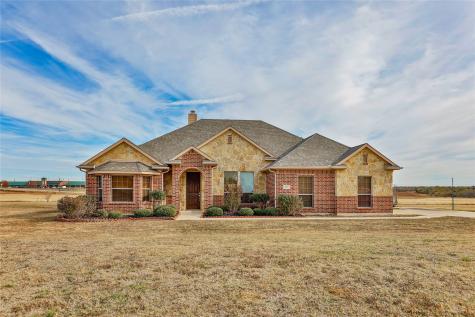 712 Stone Ridge Drive Gainesville TX 76240