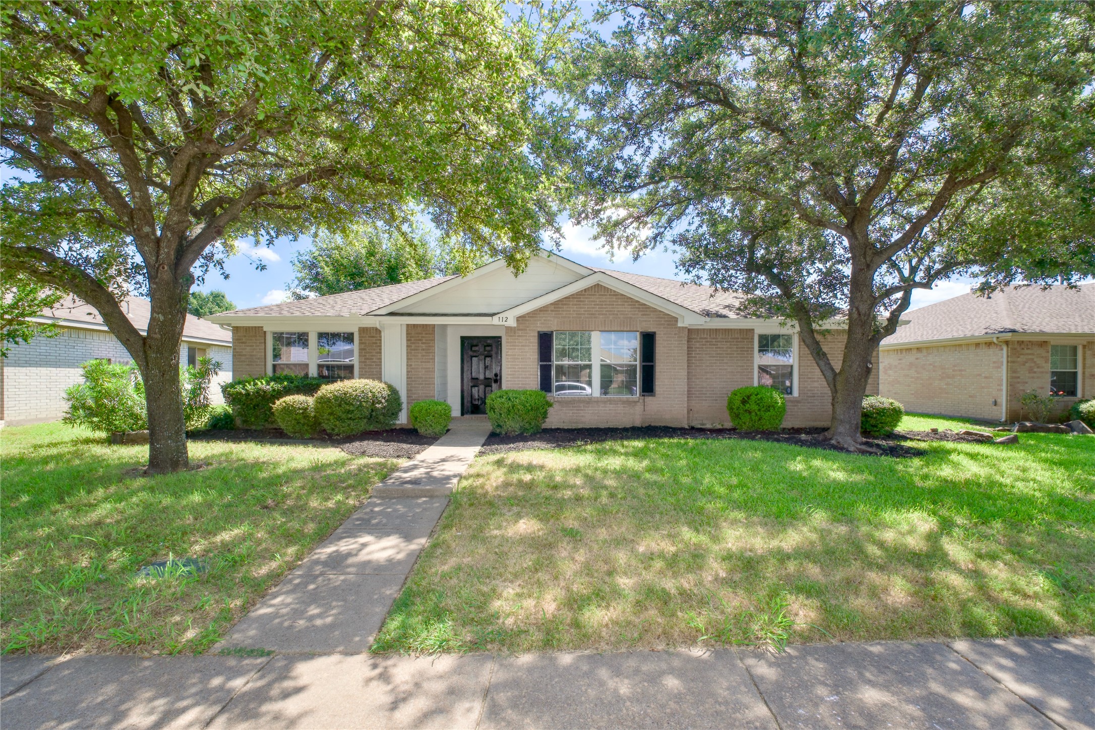 112 Rolling Hills Place Lancaster TX 75146