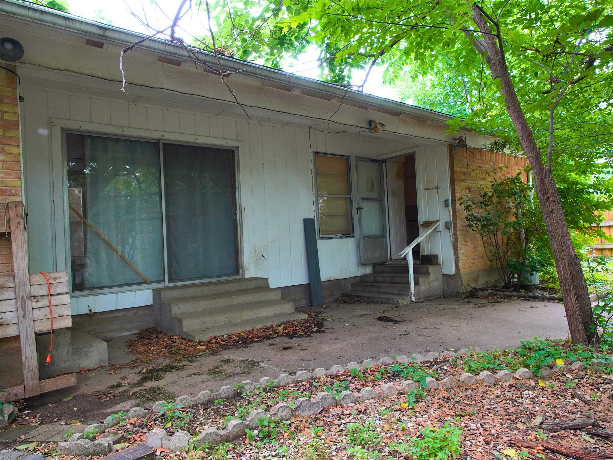 627 Kingston Drive Irving TX 75061