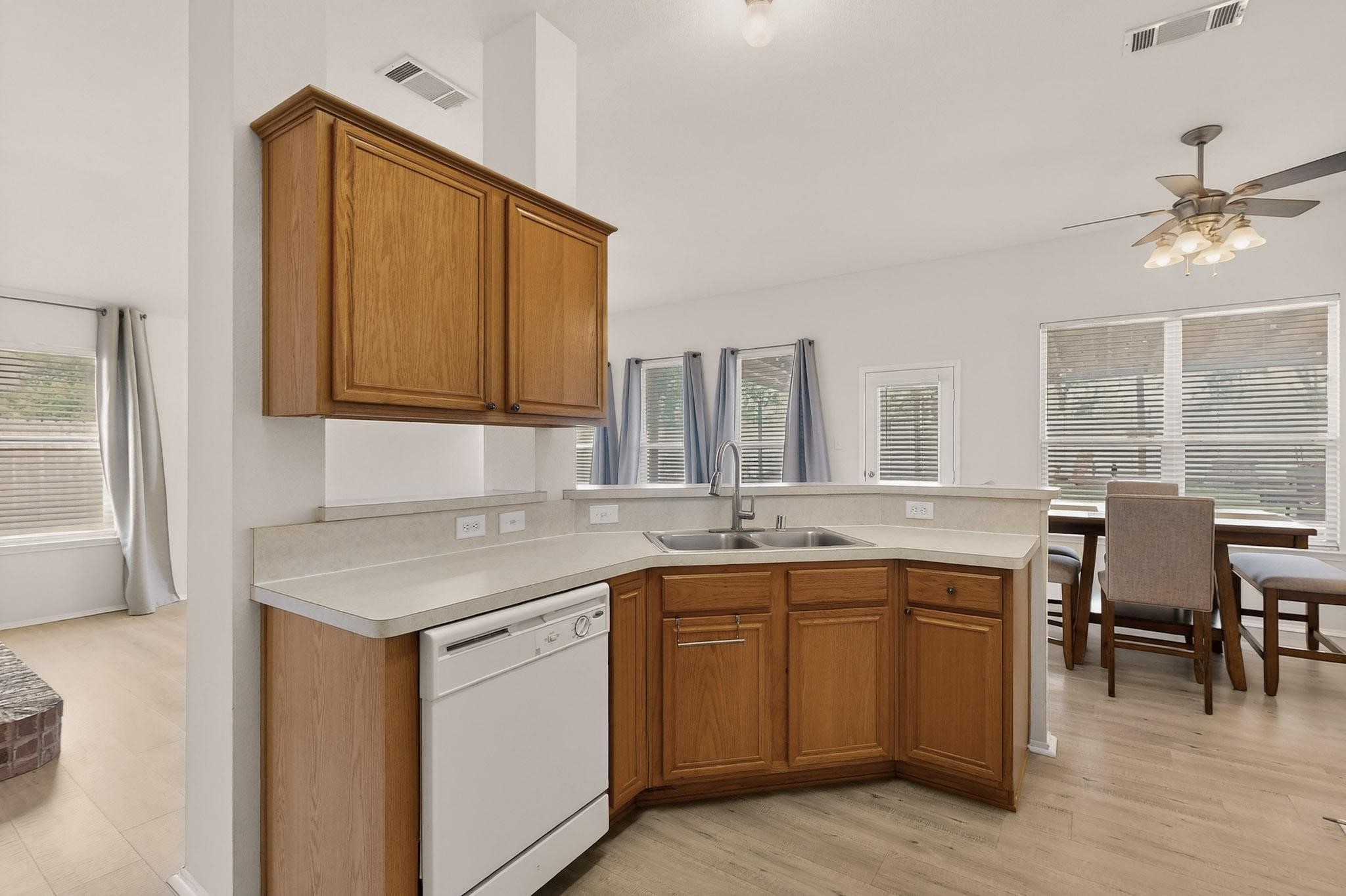 507 Oxford Loop Princeton TX 75407