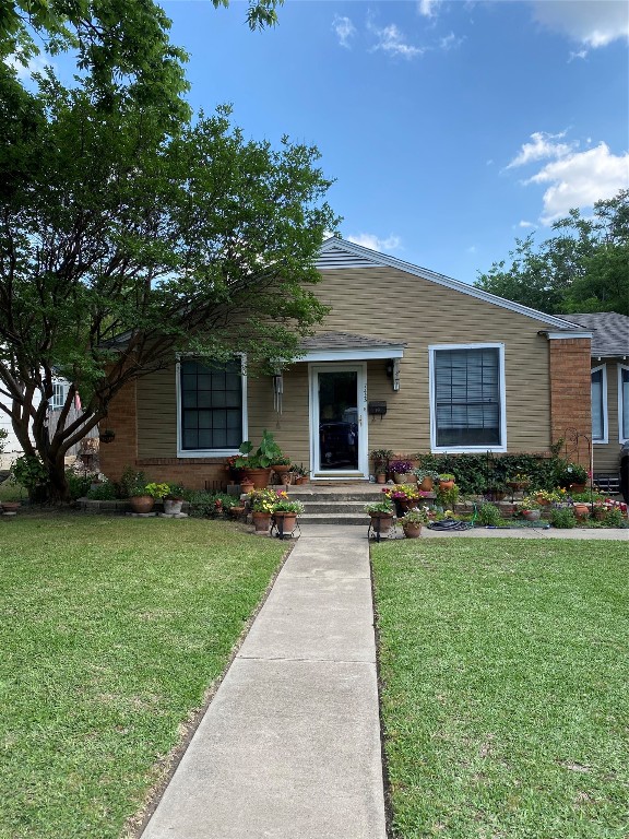 7425 Llano Avenue Fort Worth TX 76116