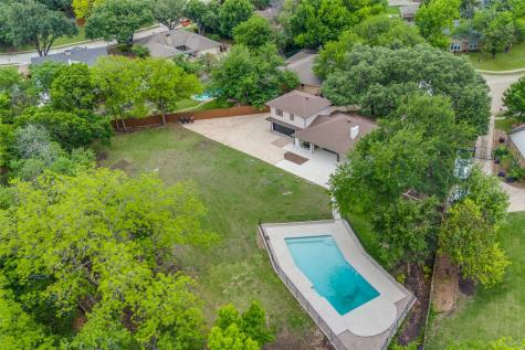 2400 Timbercreek Drive Plano TX 75075