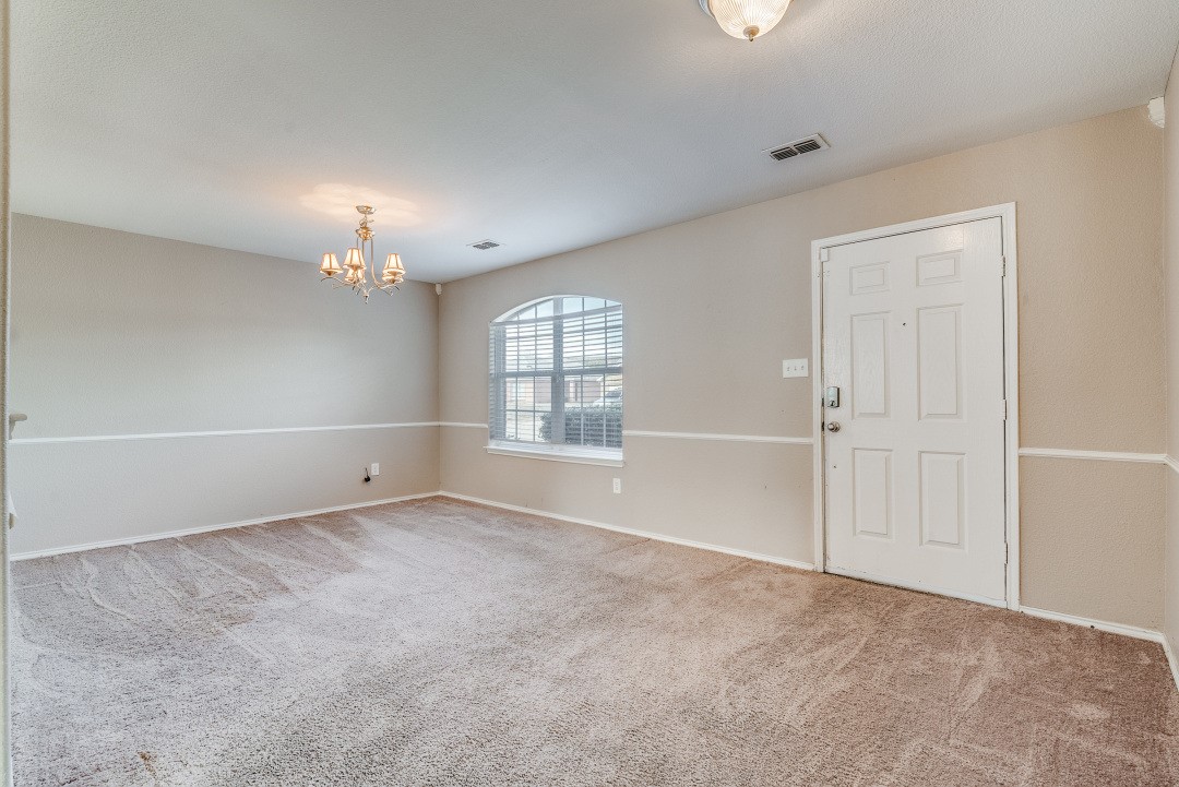 424 Heritage Drive Crowley TX 76036