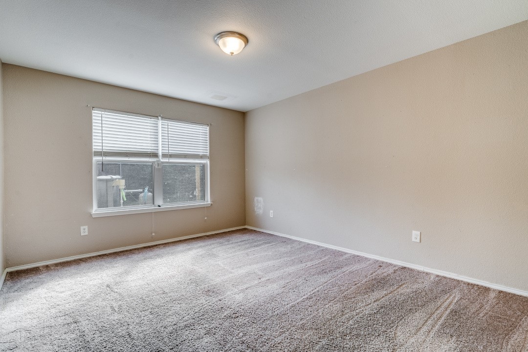 424 Heritage Drive Crowley TX 76036