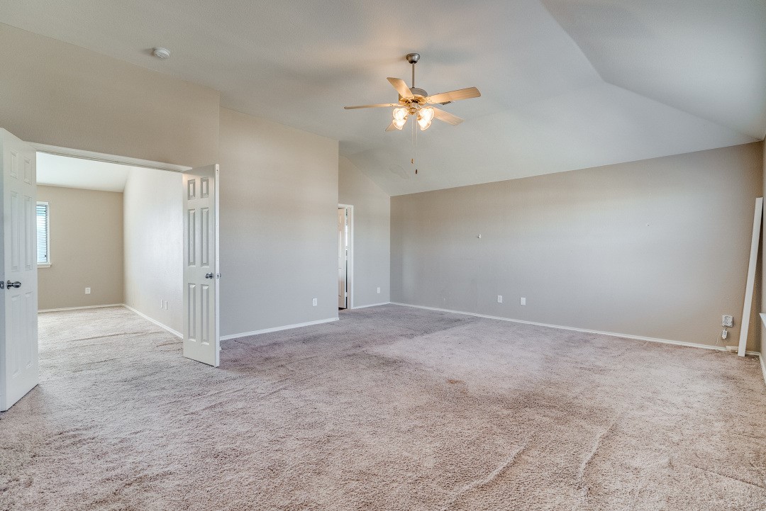 424 Heritage Drive Crowley TX 76036
