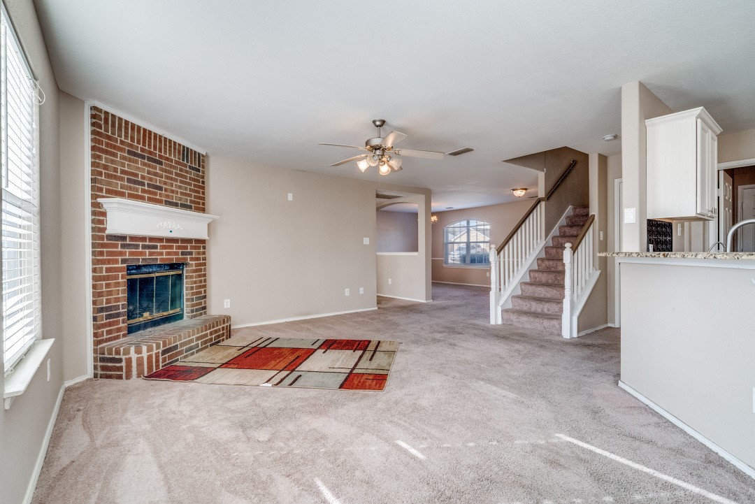 424 Heritage Drive Crowley TX 76036
