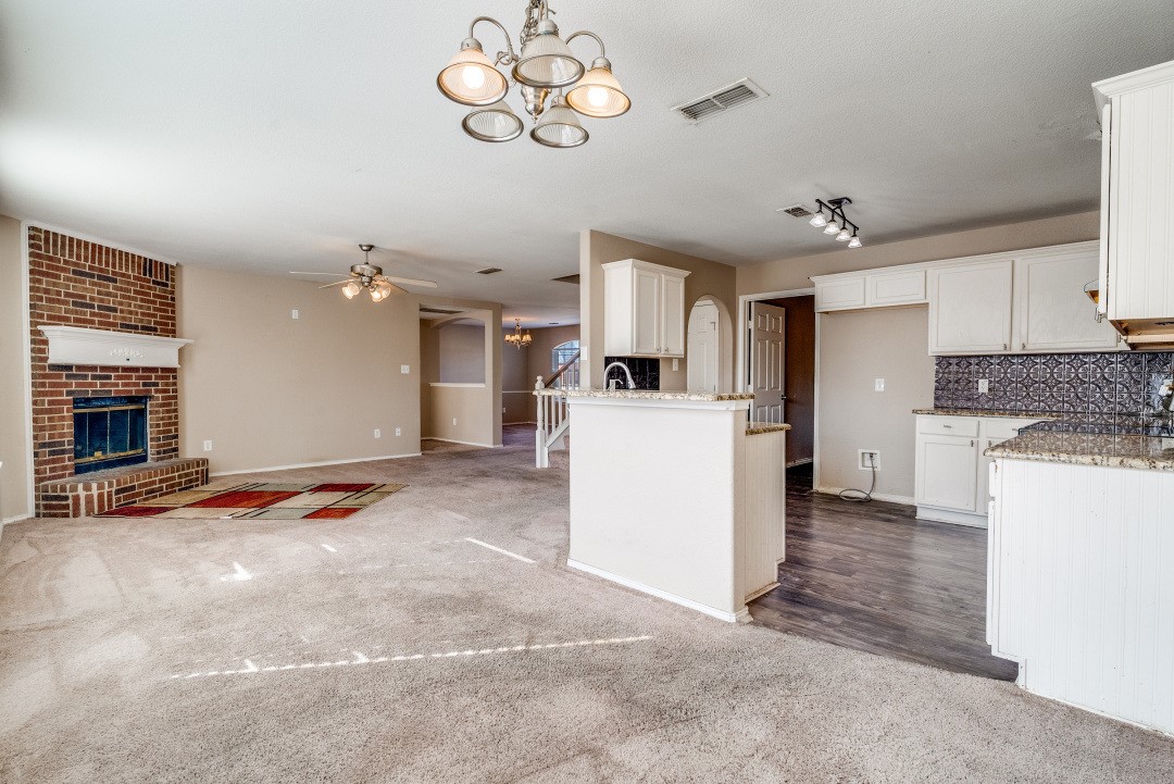 424 Heritage Drive Crowley TX 76036