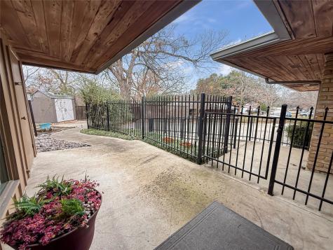 921 9th Street Grand Prairie TX 75050