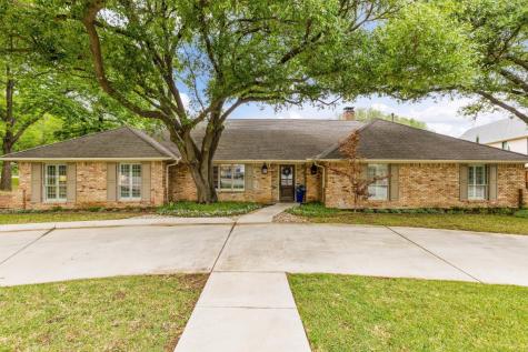 5452 Northcrest Road Fort Worth TX 76107