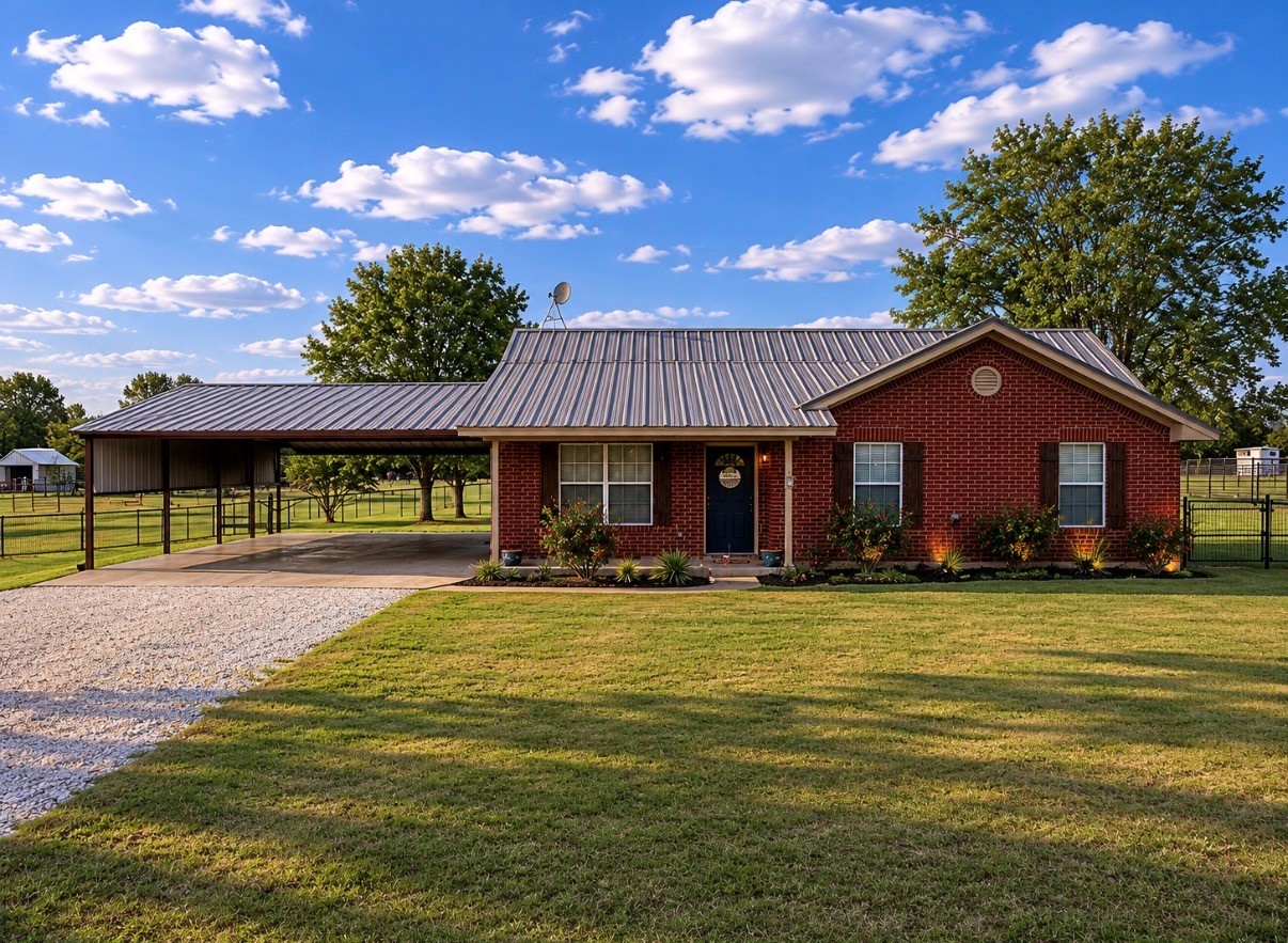 826 Gilliland Road Springtown TX 76082