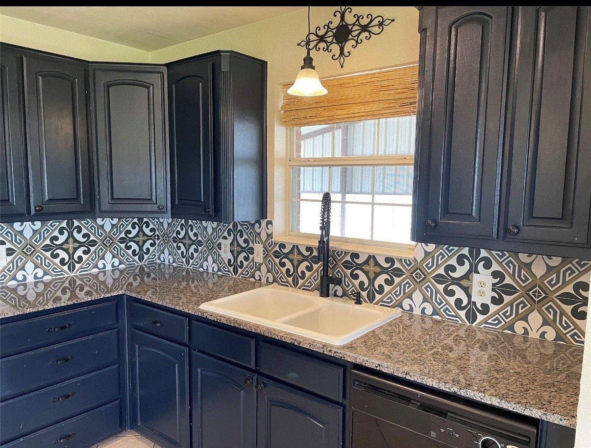 826 Gilliland Road Springtown TX 76082