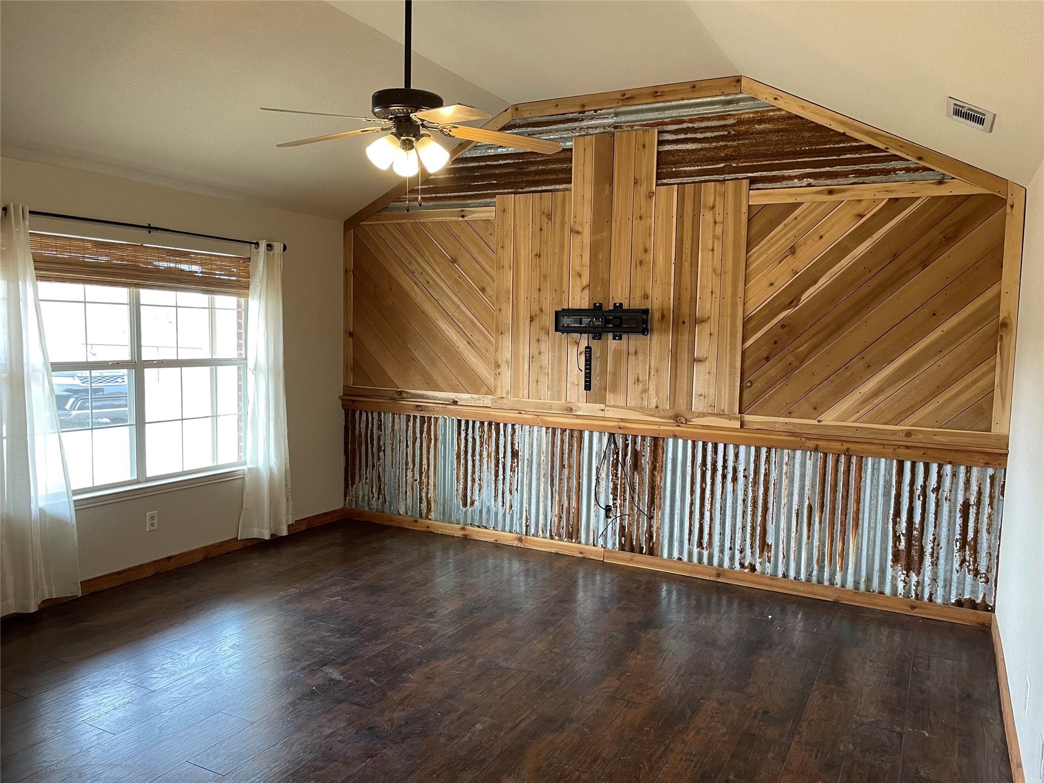 826 Gilliland Road Springtown TX 76082