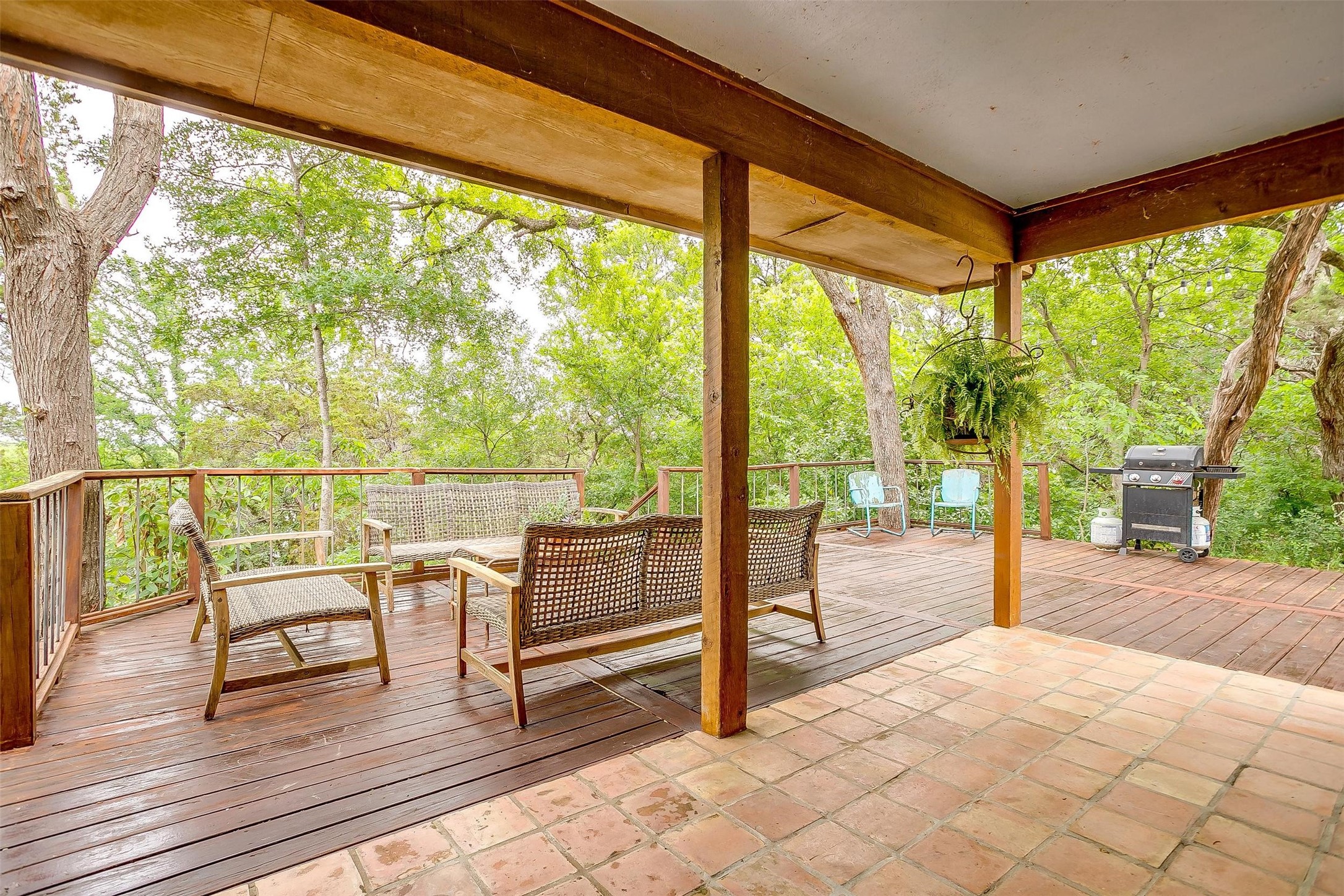 228 Rock Harbor Drive Granbury TX 76048