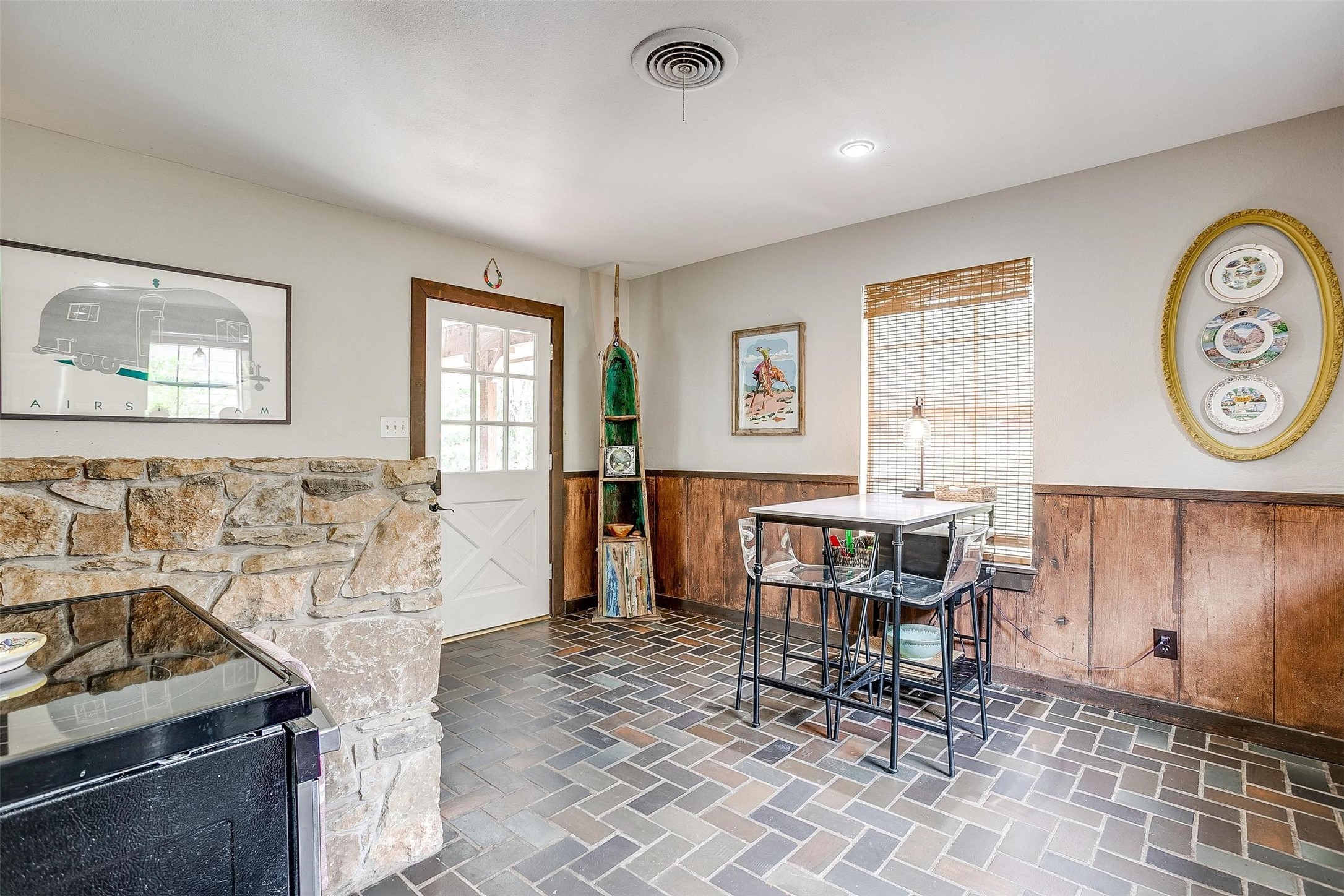228 Rock Harbor Drive Granbury TX 76048