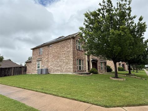 837 Danbury Drive Desoto TX 75115