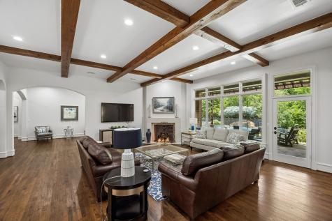 45 Kennington Court Dallas TX 75248