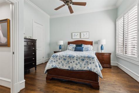 45 Kennington Court Dallas TX 75248