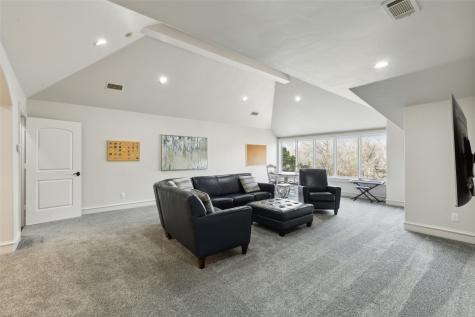 45 Kennington Court Dallas TX 75248