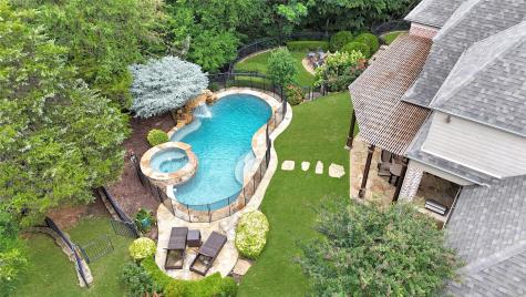 45 Kennington Court Dallas TX 75248