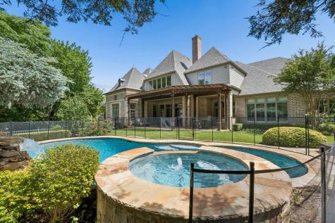 45 Kennington Court Dallas TX 75248