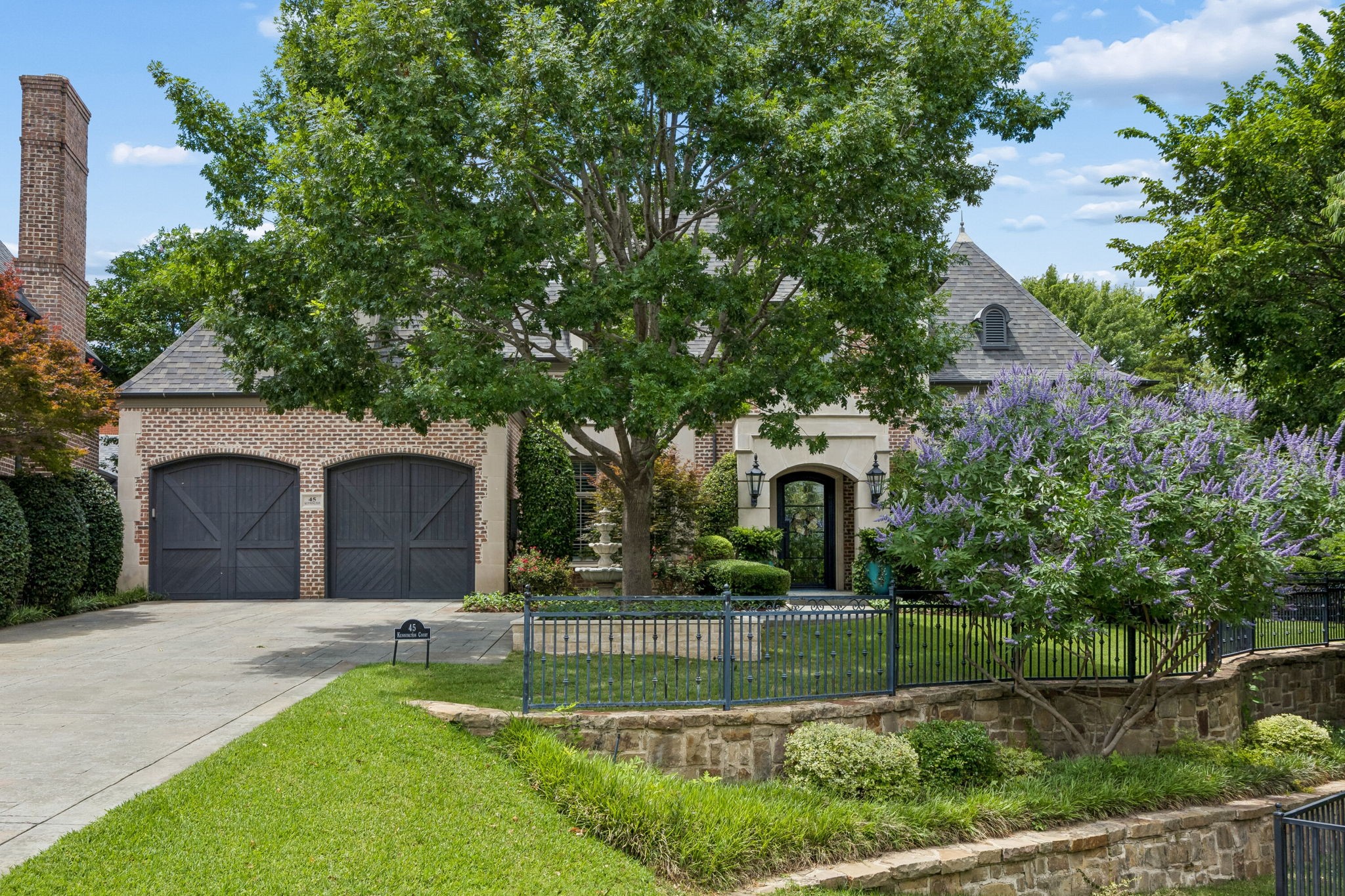 45 Kennington Court Dallas TX 75248