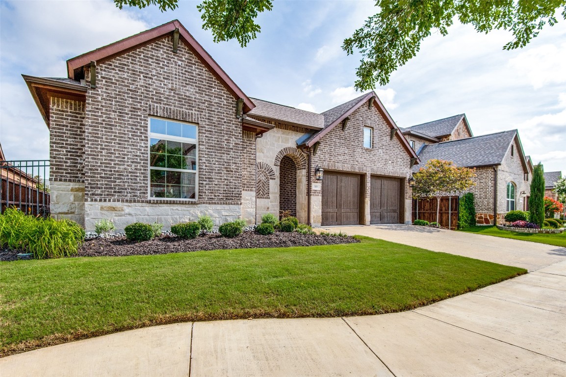 909 Prairie Ridge Lane Arlington TX 76005