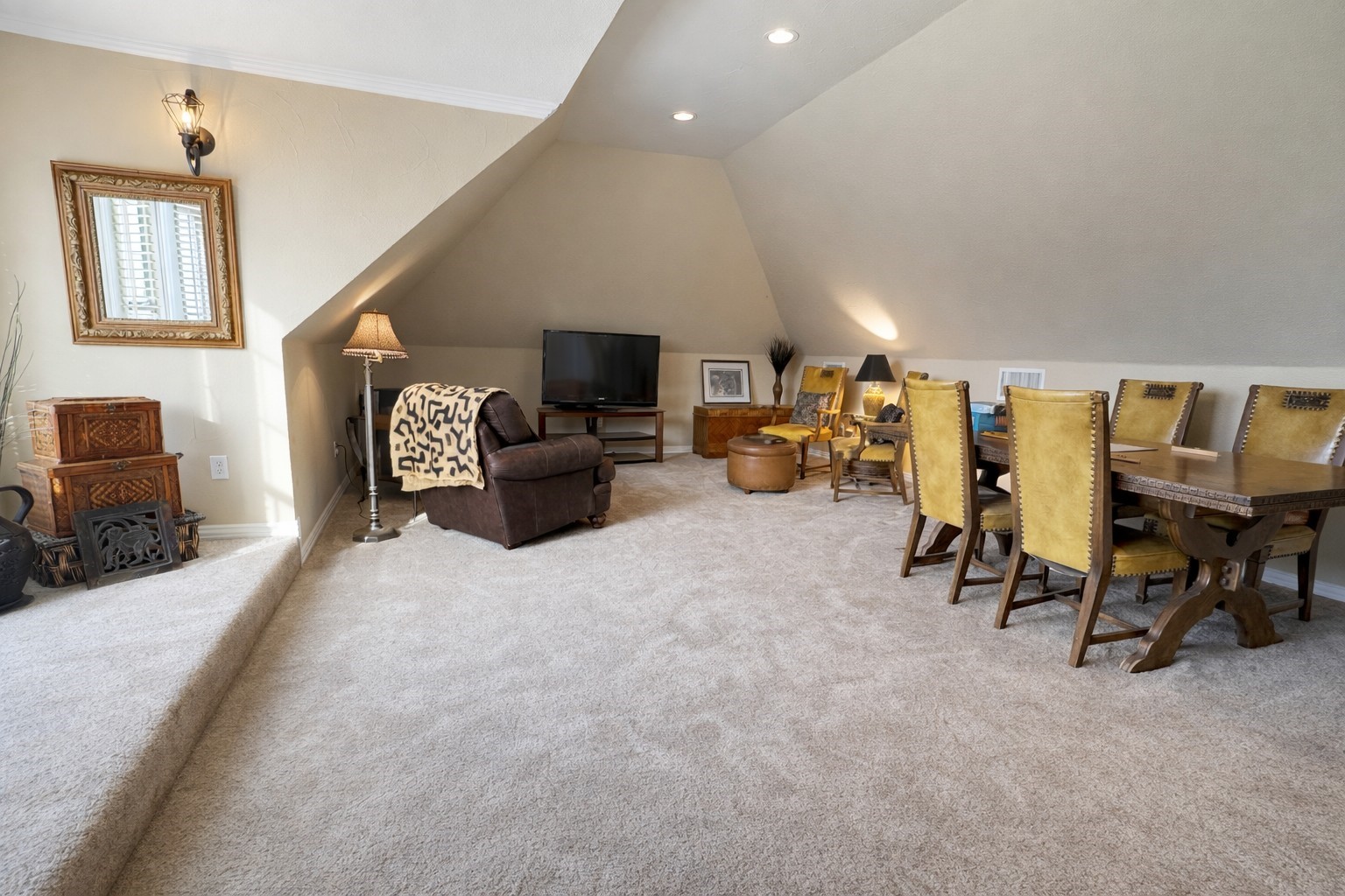 550 N Peytonville Avenue Southlake TX 76092