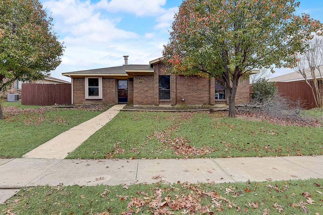 1726 Clydesdale Drive Lewisville TX 75067