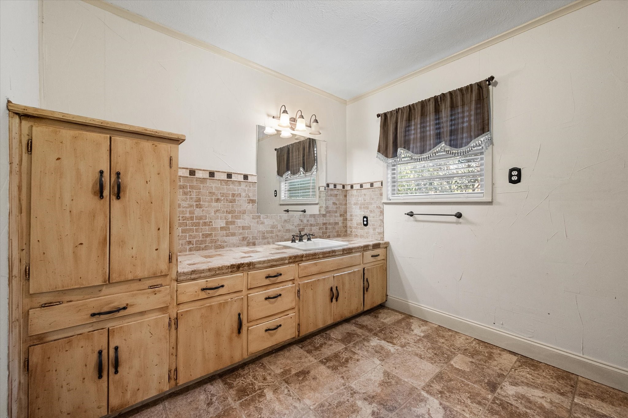 1445 Oaklawn Drive Corsicana TX 75110