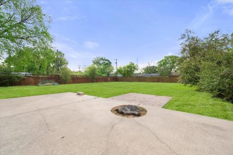1445 Oaklawn Drive Corsicana TX 75110