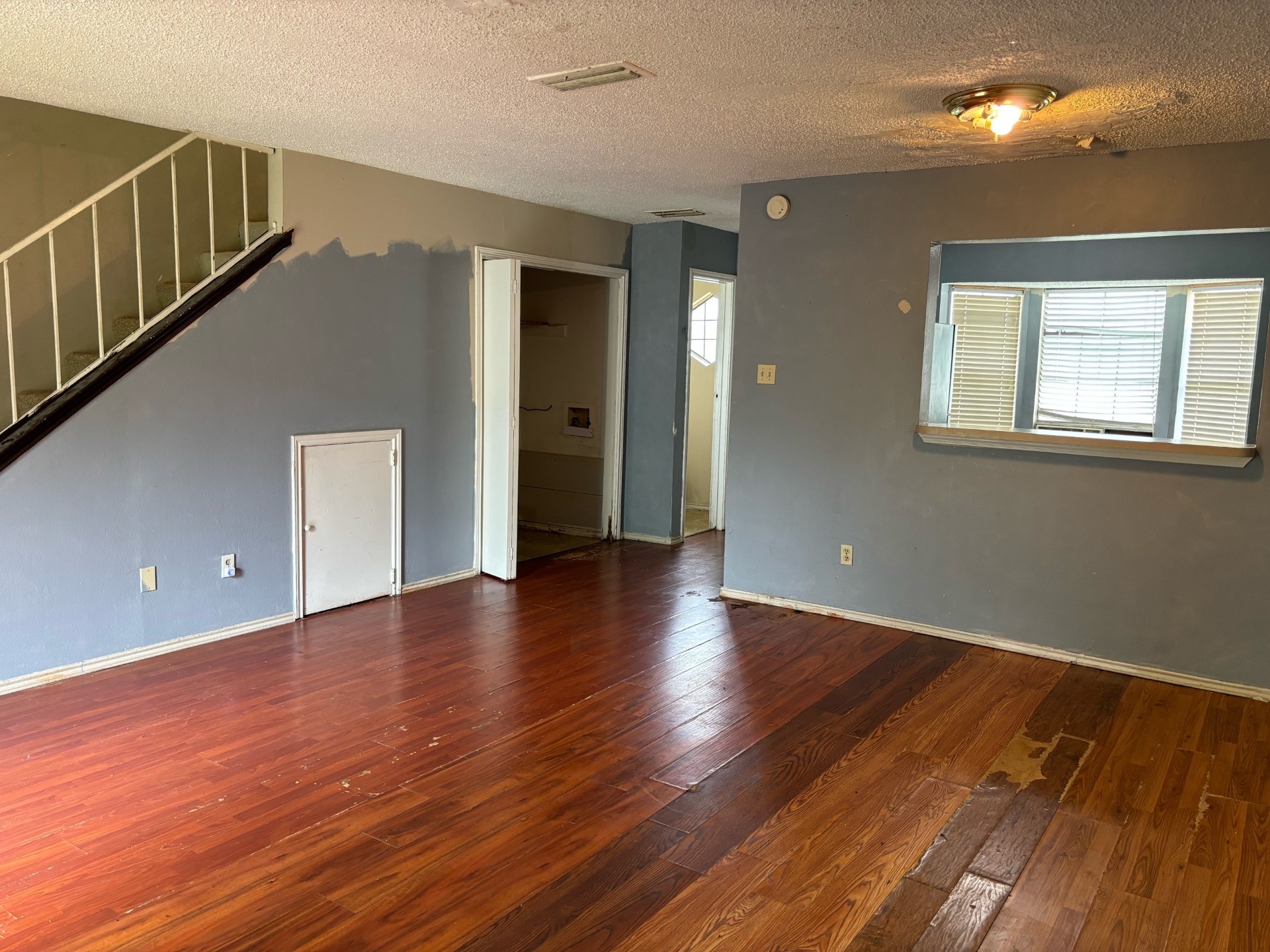 1366 Old Jamestown Court N Dallas TX 75217