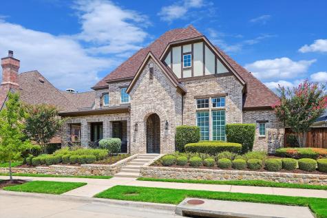 2221 Emerson Lane Carrollton TX 75010